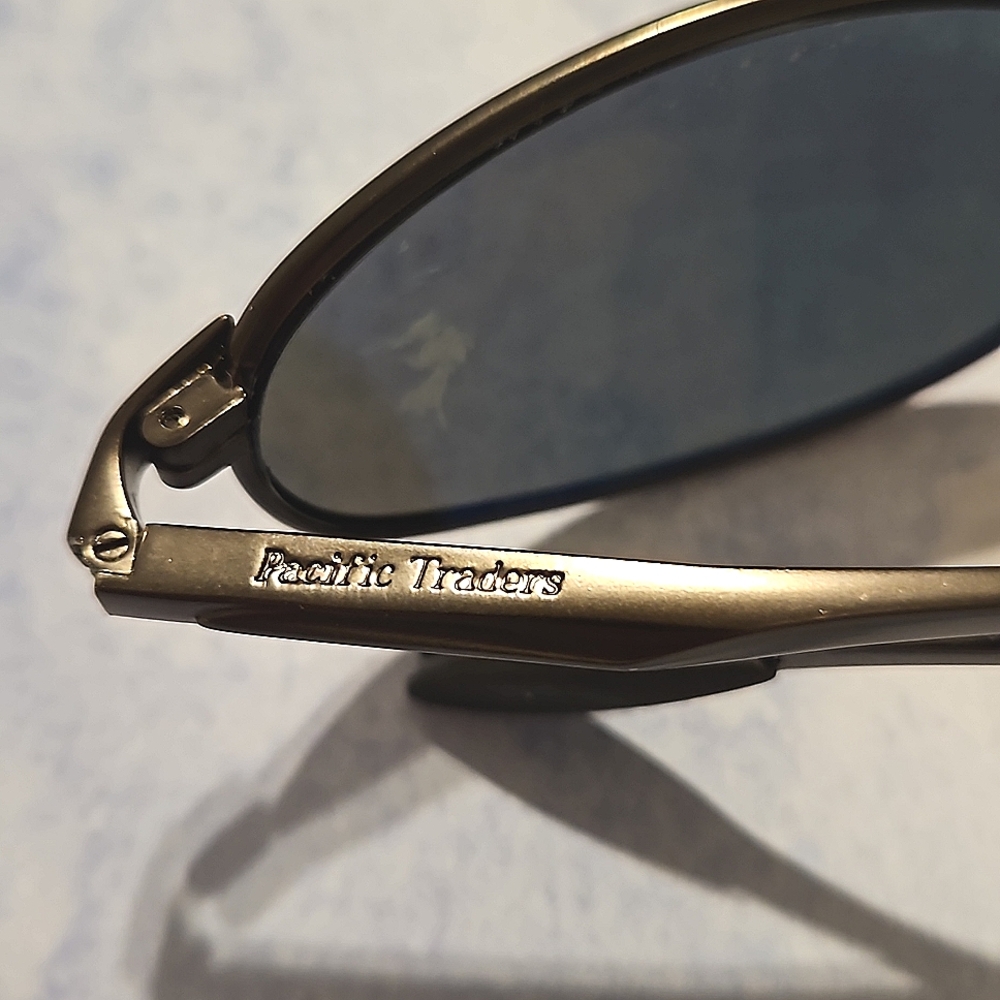 Pacific Trader Hawaiian Collection  Aviator sunglasses - Picture 4 of 8